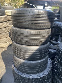 SET MICHELIN 205/55/16 GOOD USED $160 PRICE INCLUDES PROFESSIONAL INSTALLATION AND TAX