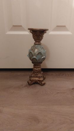 Candle holder
