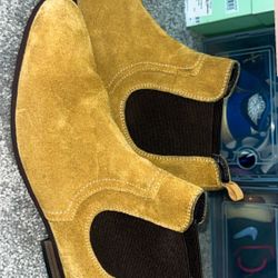 Chelsea boots