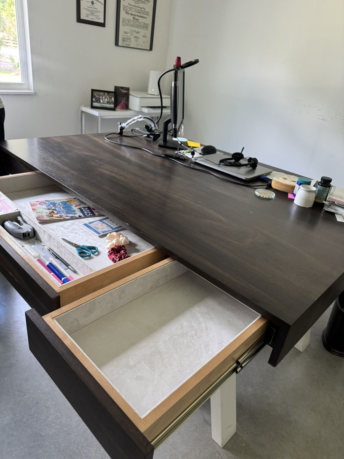 Office Desk 