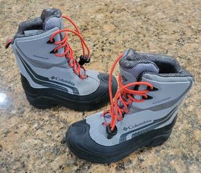 Columbia Unisex Child Youth Bugaboot Plus Iv Omni Heat Snow Boot Gray Shoe 1 New