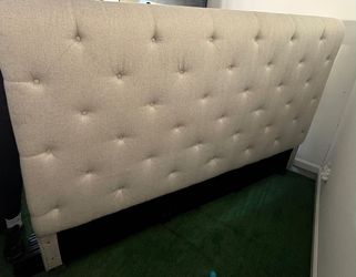Headboard  with frame and box spring