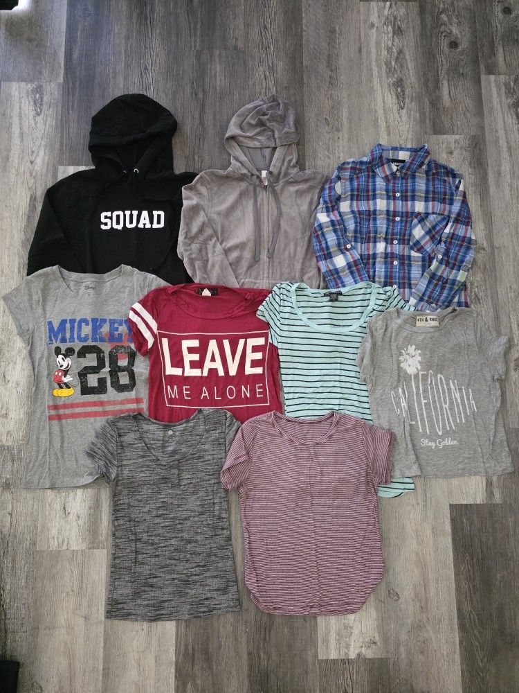 JUNIORS SIZE SMALL