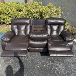 Beautiful red wine burgundy leather 3 seater sofa recliner couch living room