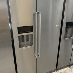 Kitchen Aid Side By Side In Stainless Steel Used