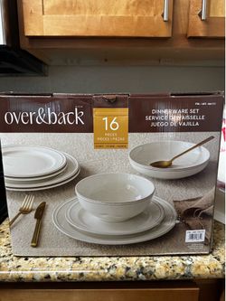 Dinnerware Set