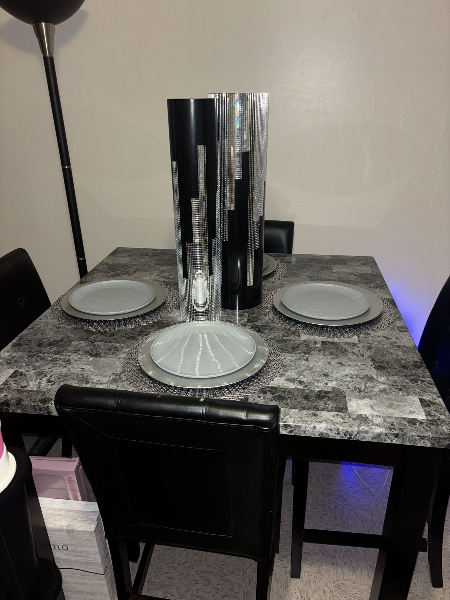 BLACK ASHLEY FURNITURE KITCHEN TABLE SET
