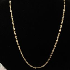 $700 Three Tone Gold Valentino Chain