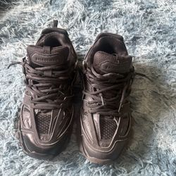 Balenciaga Tracks (9M)