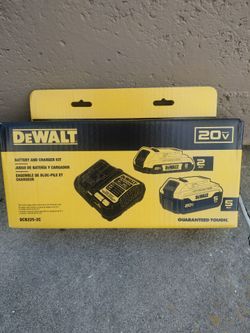 Dewalt 20v New Max Battery Kit With 5ah and 2ah Battery and charger ( 100$ Firm /