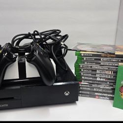 Microsoft Xbox One Console with 15 Video Games Bundle Lot