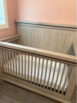 convertible Wooden baby crib