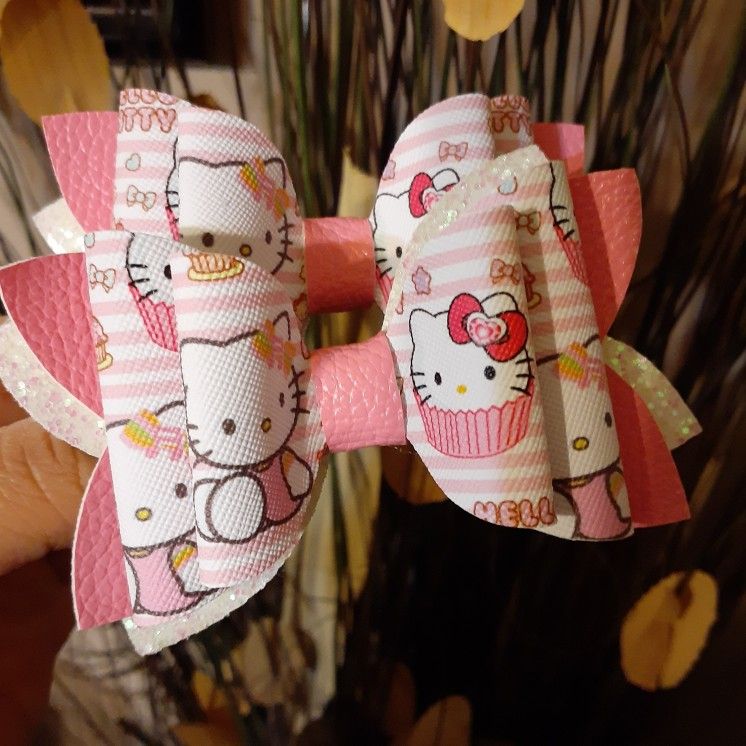 Hello Kitty Little Girl's Hair Bows