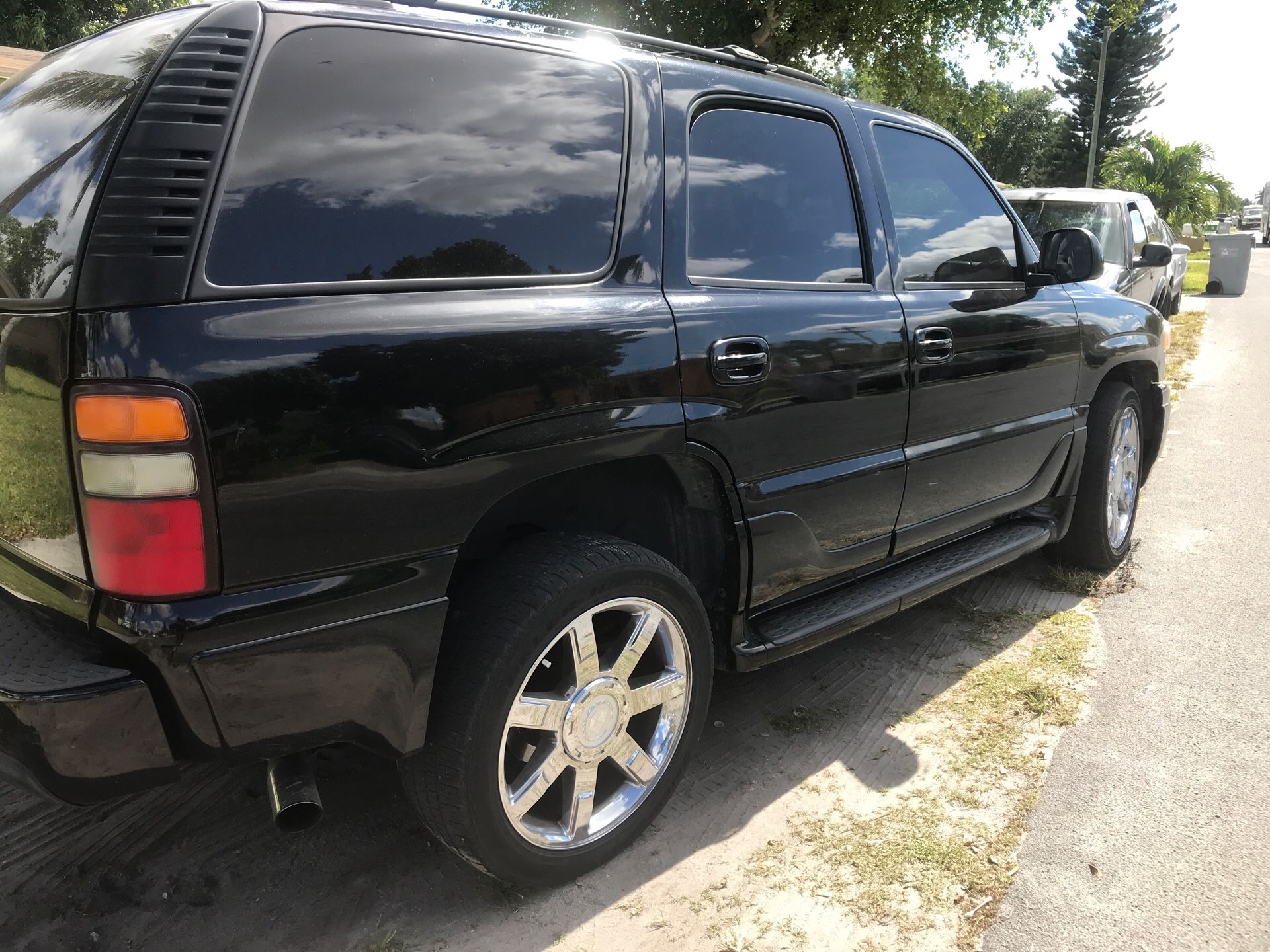 2005 GMC Yukon Denali work needed