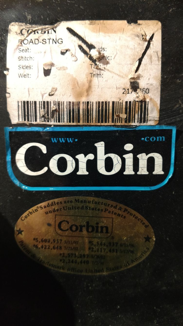 Corbin stinger stiletto motorcycle seat for Yamaha Road Star fits all years. Sold new for over $400!