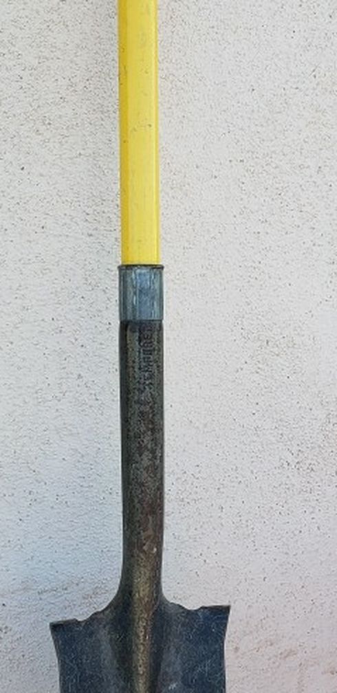 POST DIGGING SHOVEL