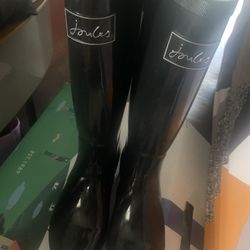 Black Rain Boots