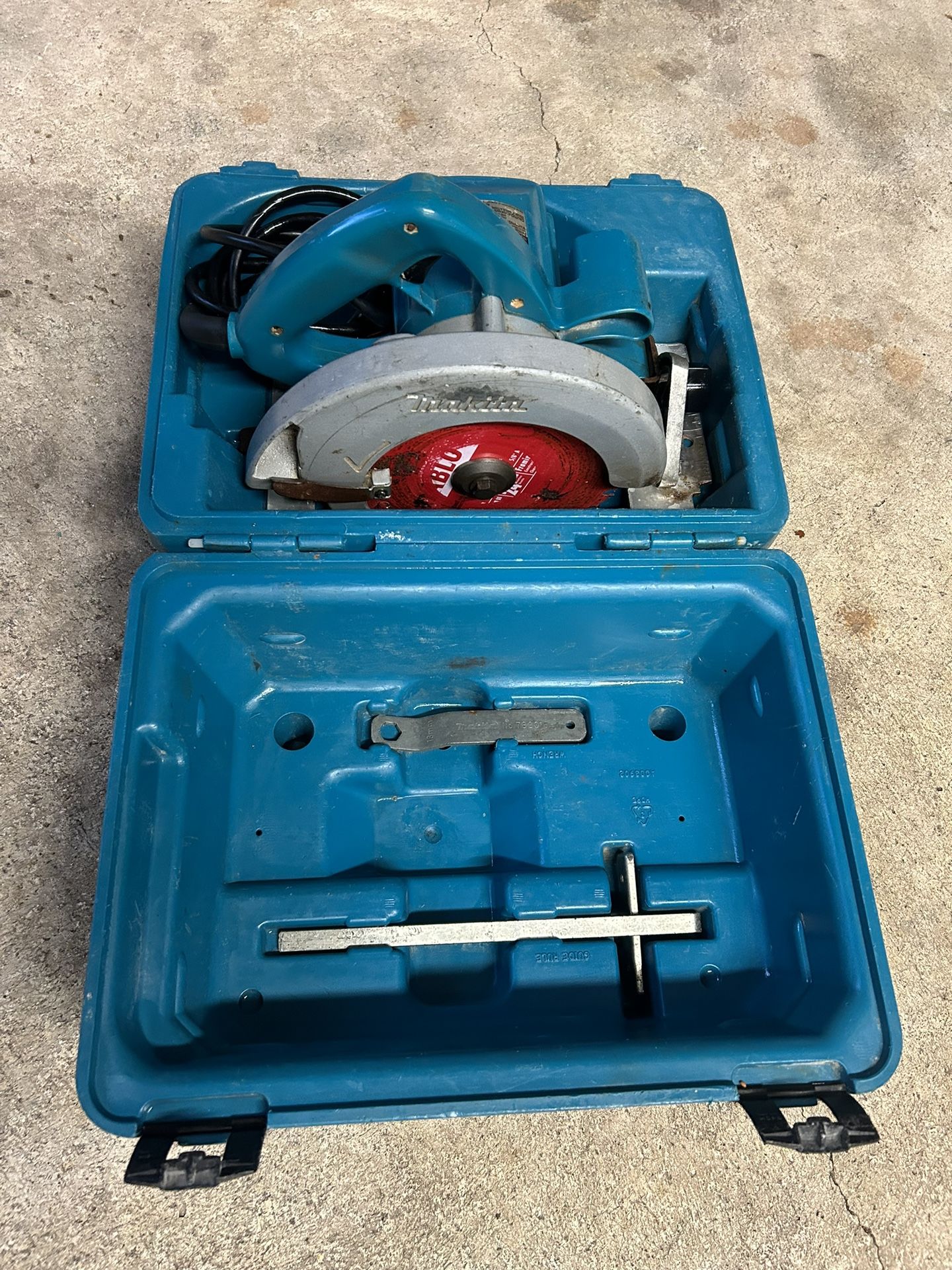 Skil saw