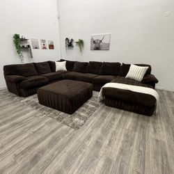 Brown Sectional Couch - Free Delivery 