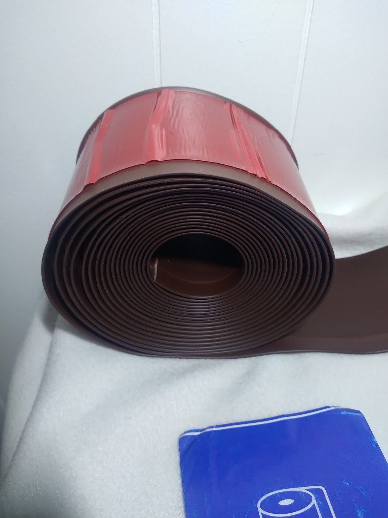 20ft Roll Of 4" Wide Flexible Vinyl Wall Base Board Brown New Open Box