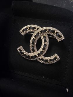 Chanel COCO Mark B21K Brooch Gold Plated x Rhinestone x Leather Champagne  Gold for Sale in Irwindale, CA - OfferUp