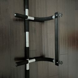 Over The Door Pull Up Bar 