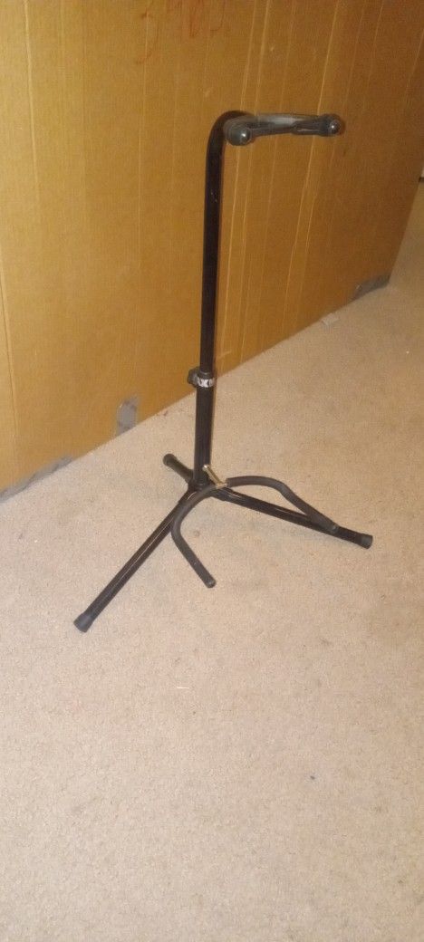 Guitar Stand