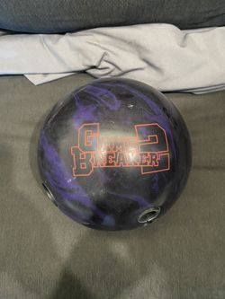 Game Breaker 2 Bowling Ball. 15 Pounds