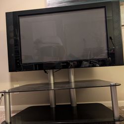 42" Pioneer TV, On Stand