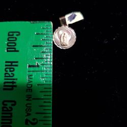Virgen De Guadalupe Pendant
