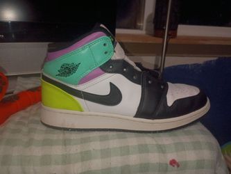 Nike shoes