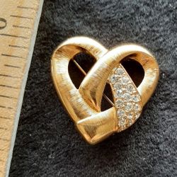 Monet heart shaped brooch