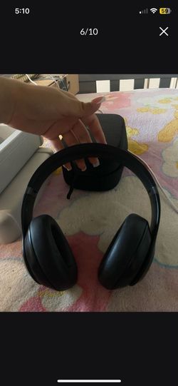 Beats studio pros