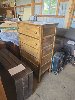 Dresser