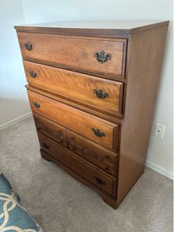 $30 Dresser