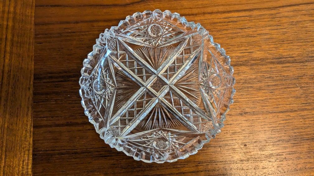 Stunning  Vintage Crystal  Dish with Scalloped Edges