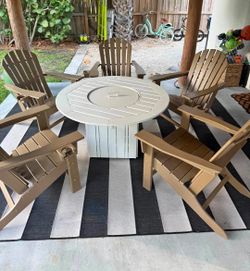 Outdoor patio set