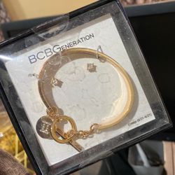 BCBG Gemini Bracelet With Earrings