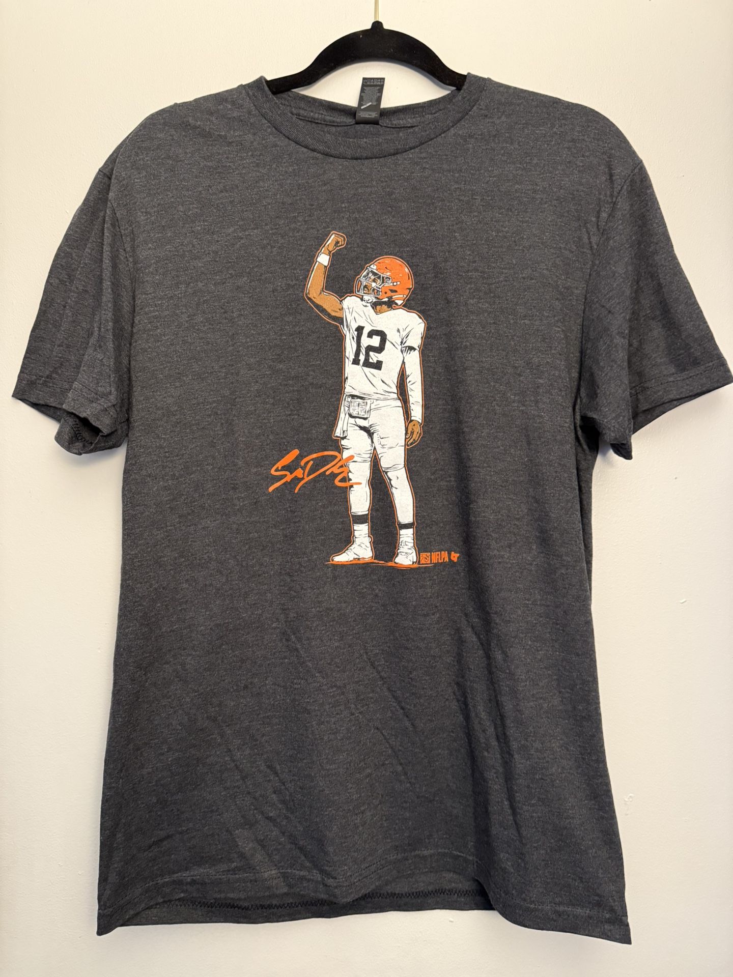 BreakingT Men's Cleveland Browns Shedeur Sanders #12 Black BOA Time T-Shirt