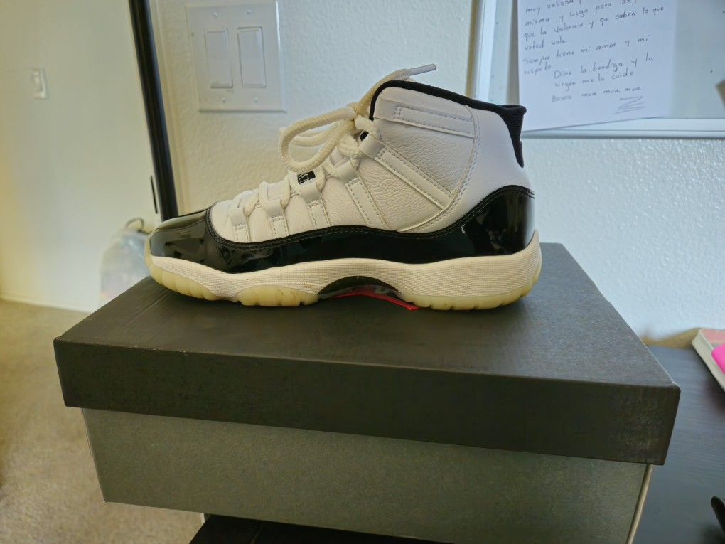Air Jordan 11 Retro GS “Gratitude / DMP” — 5.5Y