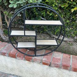 Round Metal Decorative Shelf