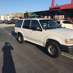 1998 Ford Explorer