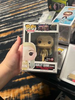 Funko Pop Harley Quinn HQ Inmate #105 GameStop Exclusive