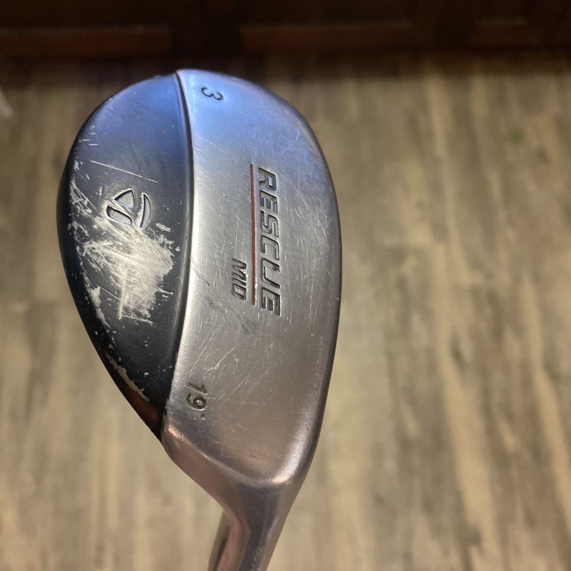 Taylormade Mid rescue 3 Hybrid Graphite shaft R-Flex