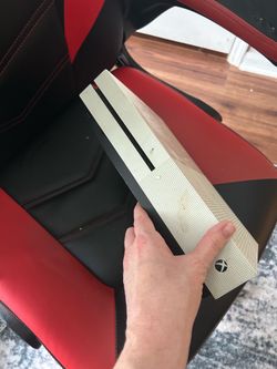 XBOX  ONE S