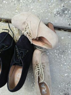 "Granny" Inspired Heels Sz. 7/ONLY THE BLACK SHOES ARE LEFT