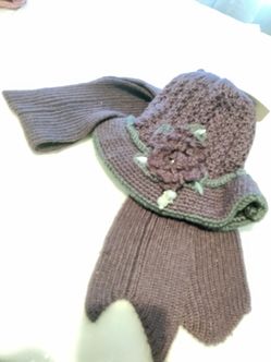 2 PCs Hat And Scarf Set. Purple And Grey