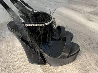 Black Platforms 