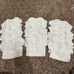 Carters newborn onesies -14 pc