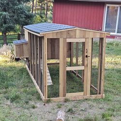Custom Chicken Coops and Animal Houses